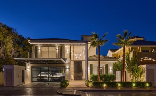 Villa in Dubai, Dubai, United Arab Emirates 1