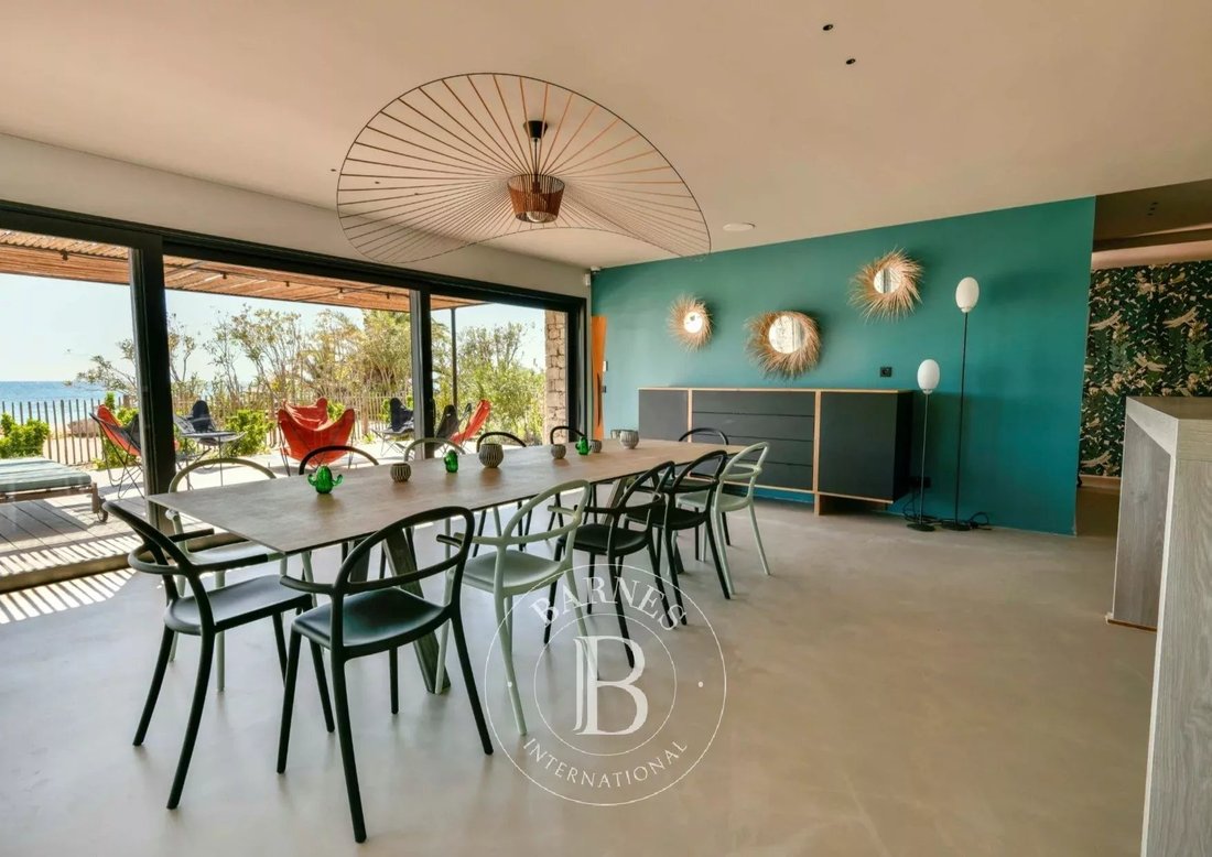 Villa in Lecci, Corsica, France 4 - 12952828