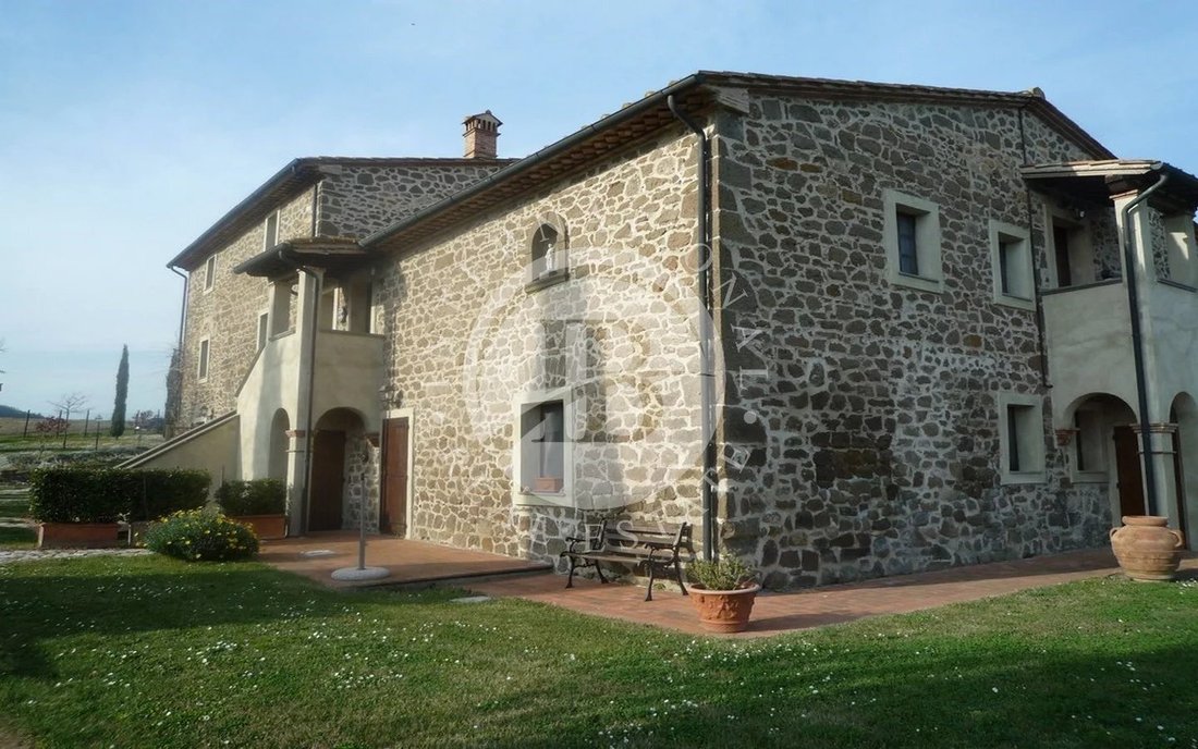 Apartment in Montecatini Val di Cecina, Tuscany, Italy 4 - 15496027