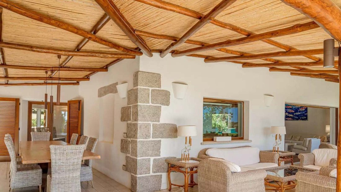 Villa in Area Arzachena Paese, Arzachena, Sardinia 3 - 15496264