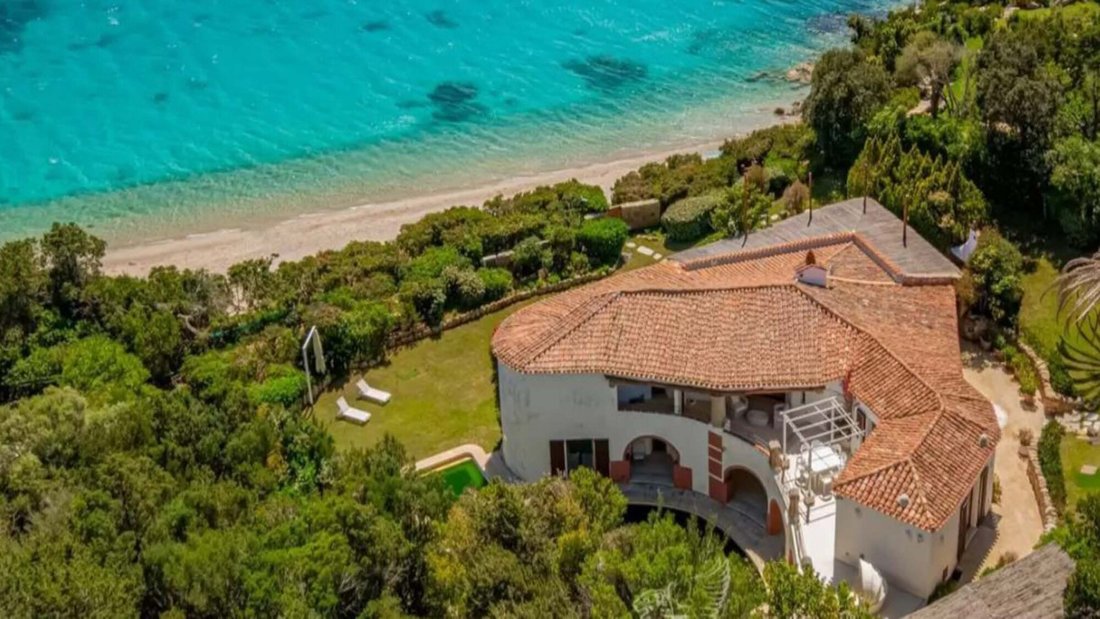Villa in Area Arzachena Paese, Arzachena, Sardinia 1 - 15496264