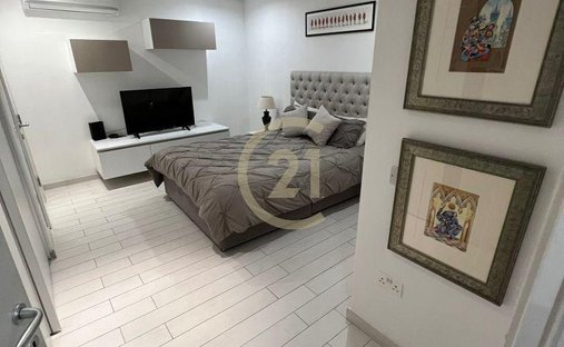 Penthouse in Sliema, Malta 1