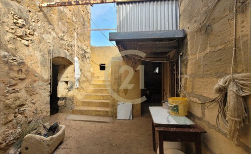 Country House in Xagħra, Malta 1