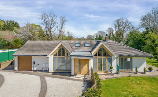 Bungalow in Kirby Muxloe, England 1