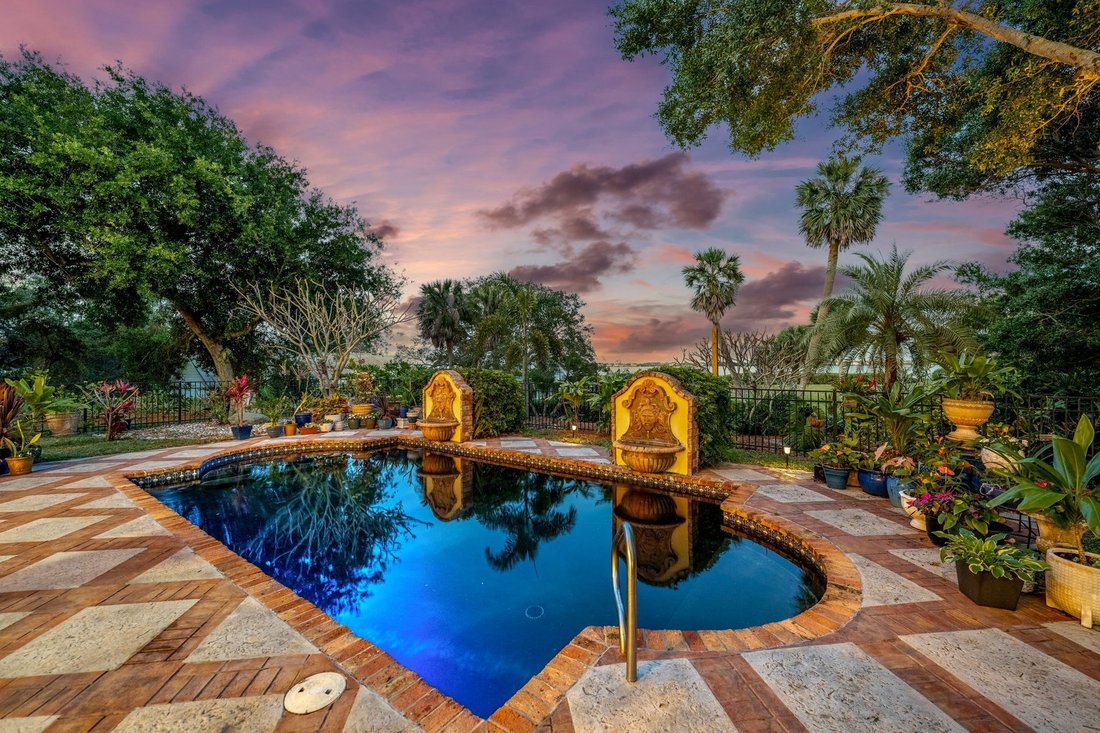 House in Merritt Island, Florida, United States 2 - 15497512