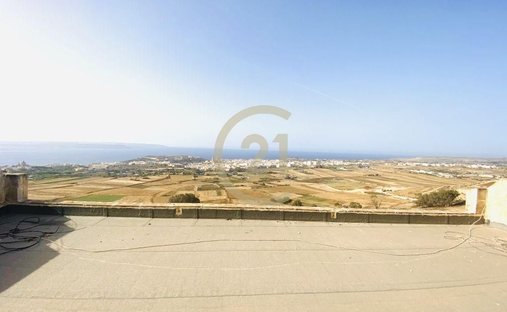 Penthouse in Nadur, Malta 1