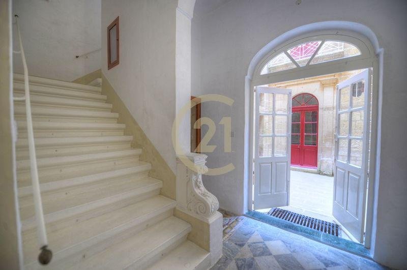 Townhouse in Senglea, Malta 5 - 14875365