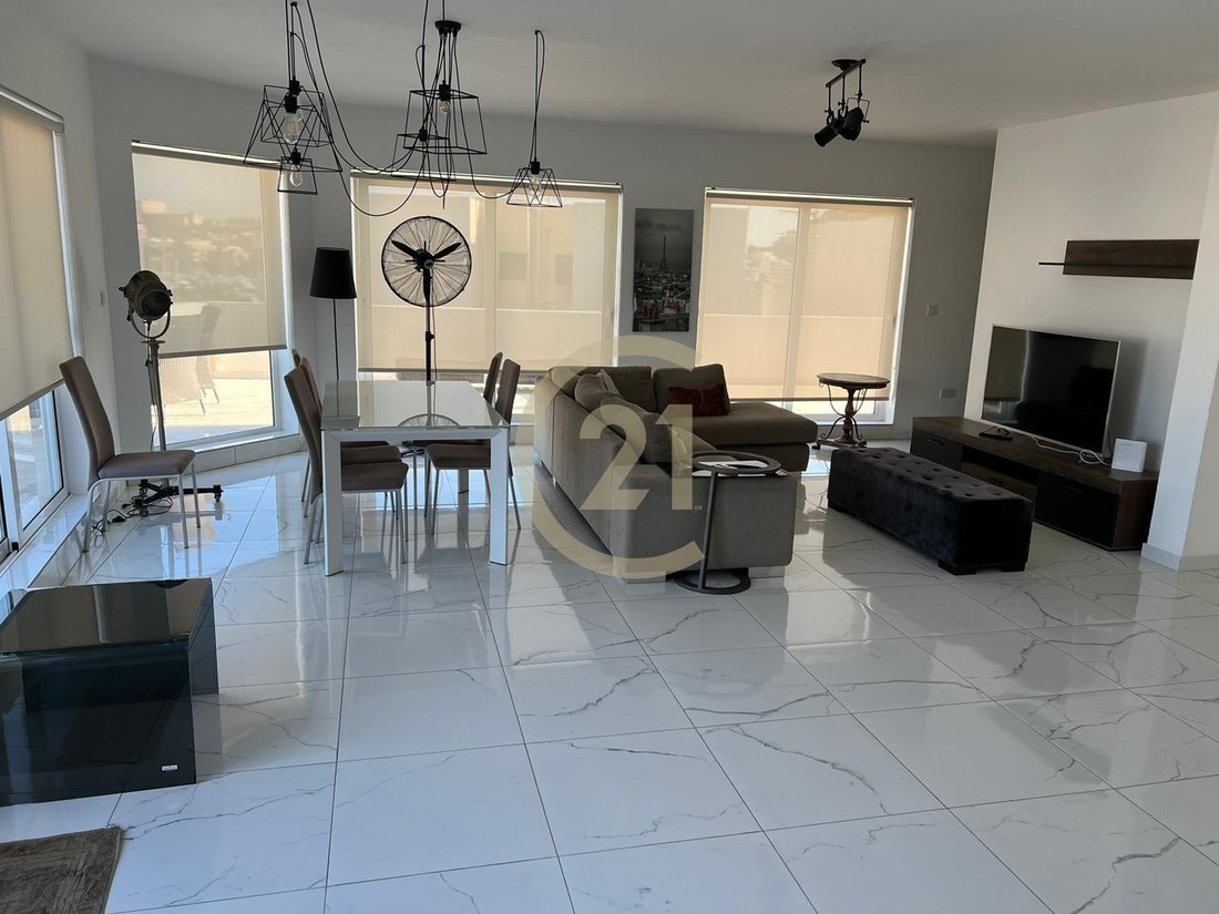 Apartment in Gzira, Malta 1 - 14312901