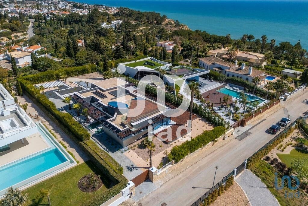 Townhouse in Lagoa e Carvoeiro, Algarve, Portugal 1 - 15500160