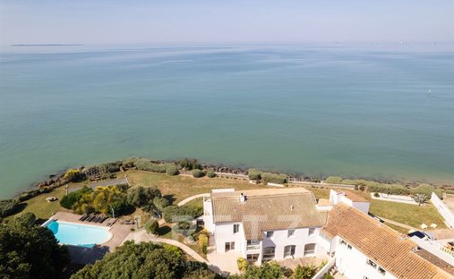 House in La Rochelle, Nouvelle-Aquitaine, France 1