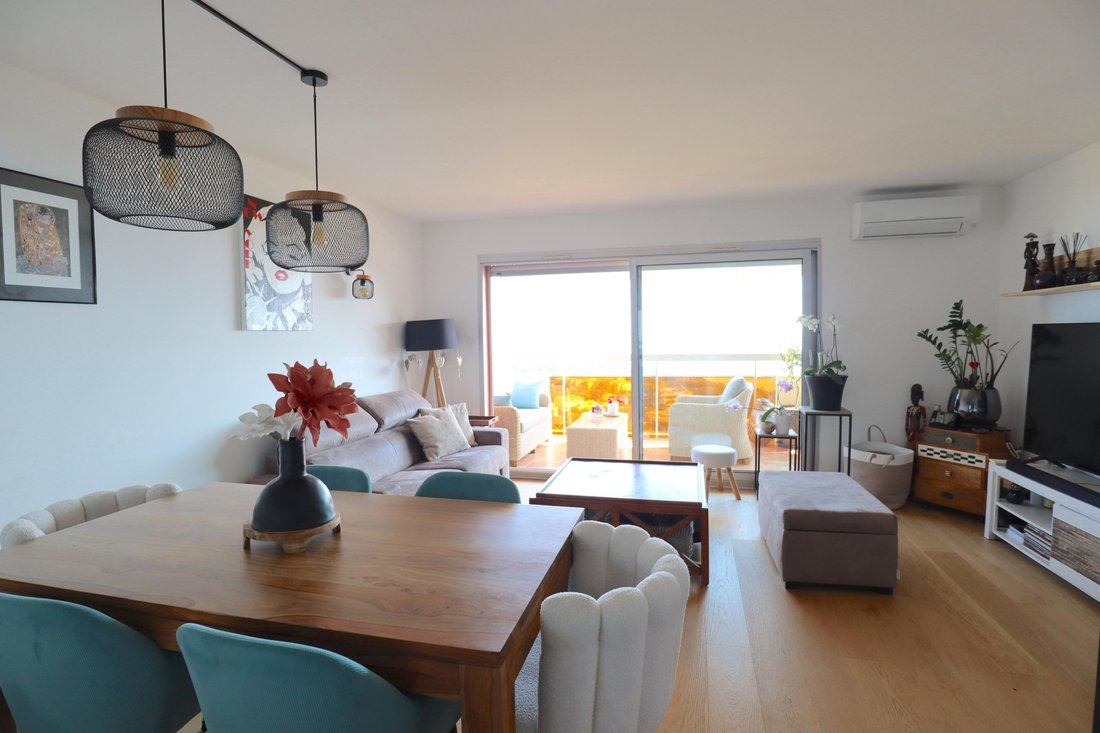 Apartment in Village-Cros de Caste-Coupiere-Mont Gros, Roquebrune-Cap-Martin, France 4 - 15498217
