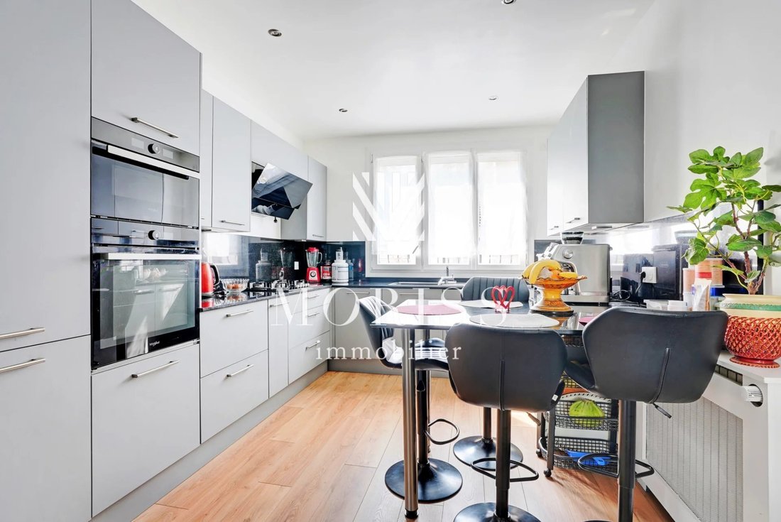 Apartment in Villeneuve-la-Garenne, Ile-de-France, France 5 - 15497682