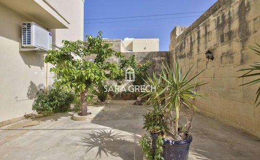 Townhouse in Lija, Malta 1