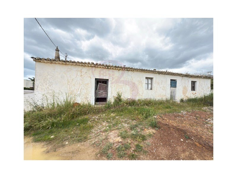 Land for sale in Albufeira, Portugal — €1,400,000