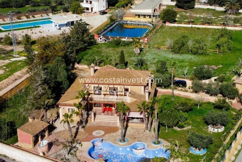 Finca in Los Montesinos, Valencian Community, Spain 2 - 15497608