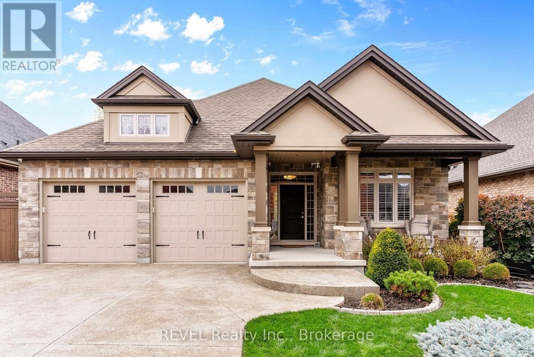 House in Niagara-on-the-Lake, Ontario, Canada 1 - 15499025