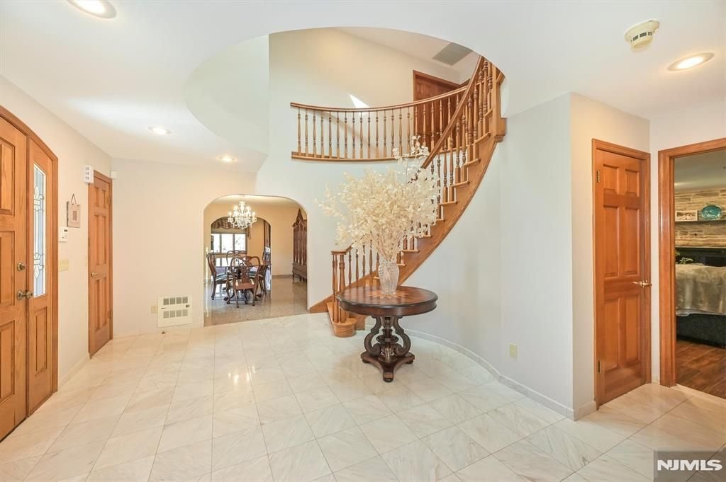 House in Wayne, New Jersey, United States 3 - 15499009