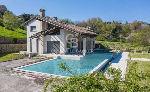 Villa en Saludecio, Emilia-Romaña, Italia 1