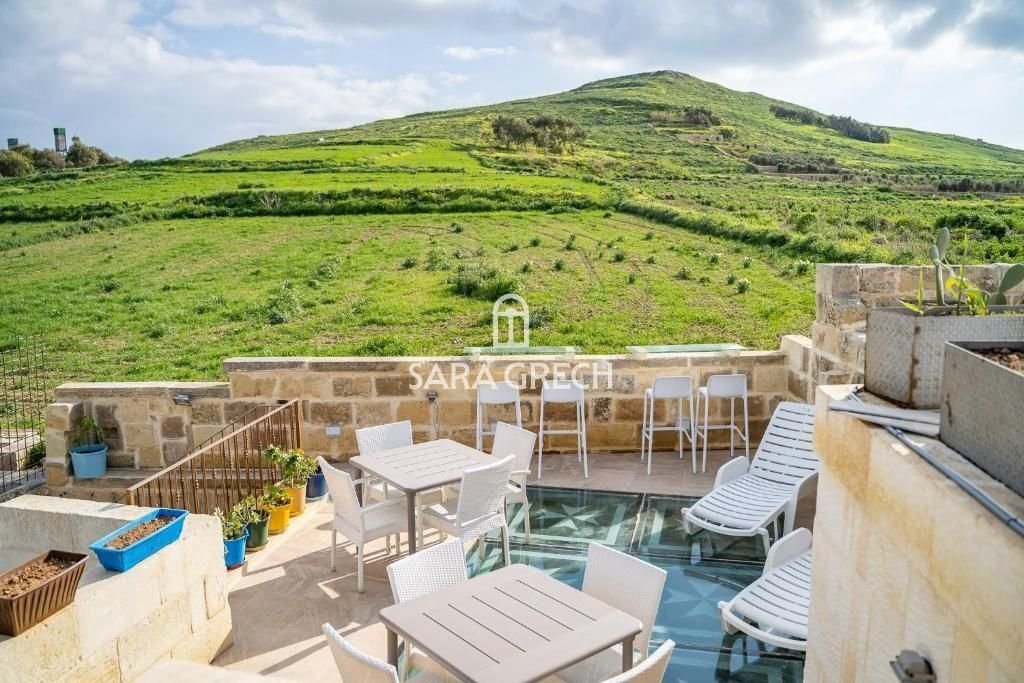 Gharb, Malta 1 - 14642641