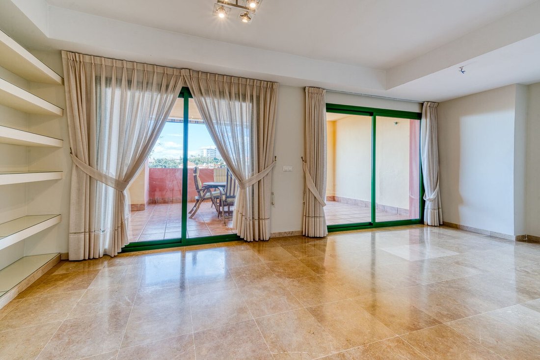 Penthouse in Fuengirola, Andalusia, Spain 5 - 15496742