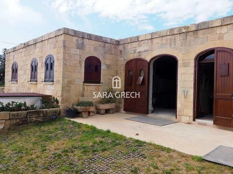 Ħad-Dingli, Malta 5 - 14642718