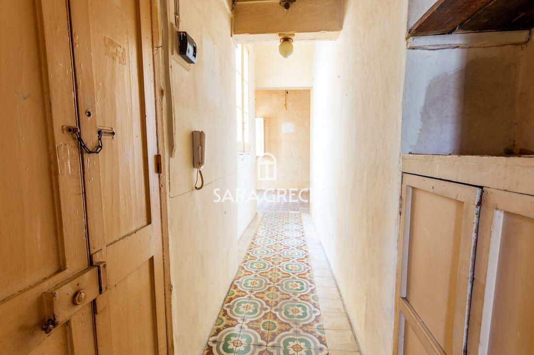 Floriana, Malta 4 - 14703466