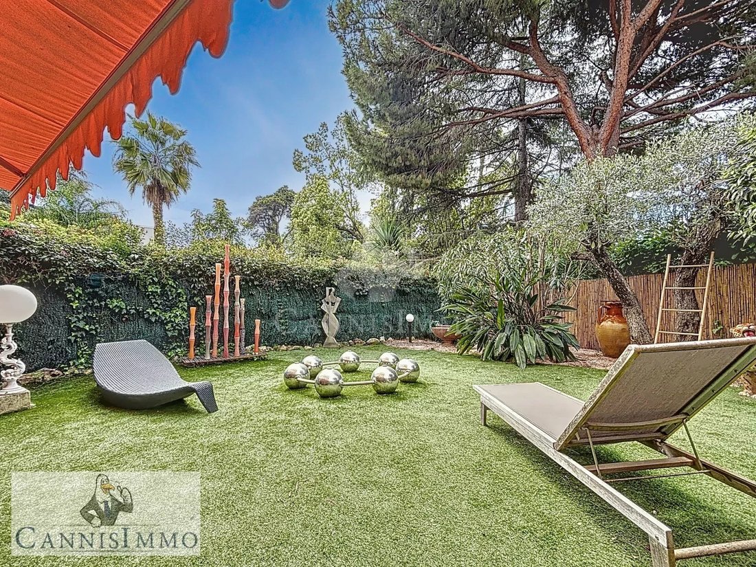 Apartment in La Source, Cannes, France 4 - 15497296
