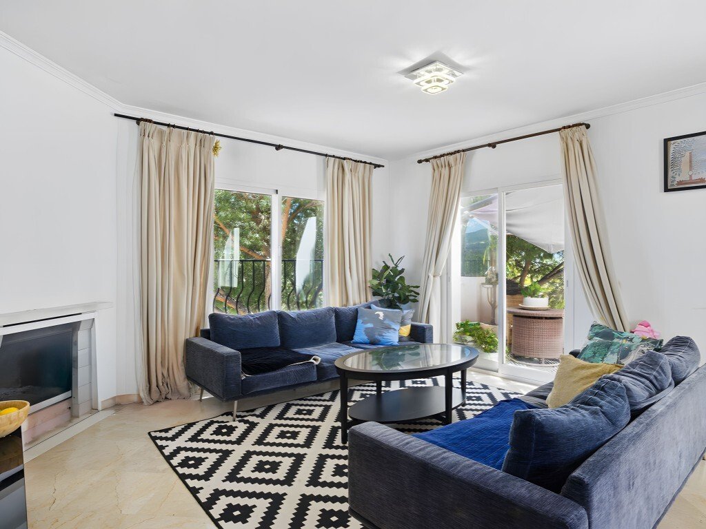 Apartment in Puerto Banus, Marbella, Spain 3 - 15498408