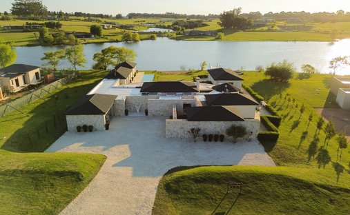 Townhouse in Chacras del Golf, Maldonado Department, Uruguay 1