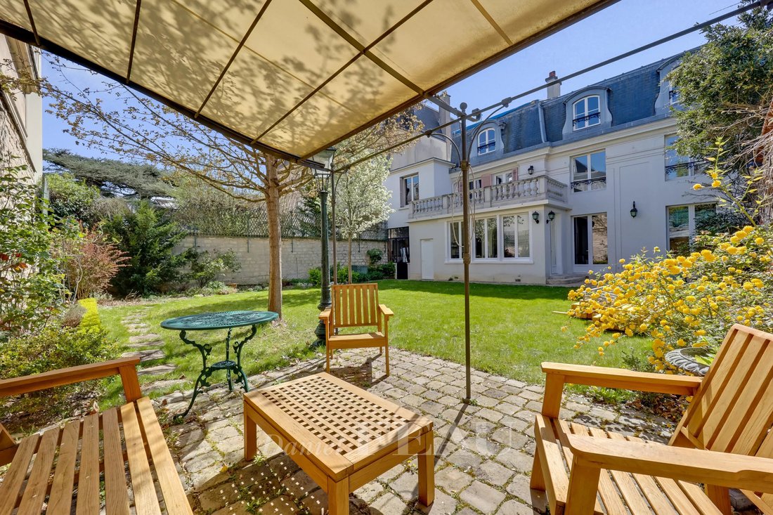 House in Alsace, Saint-Germain-en-Laye, France 2 - 15496284
