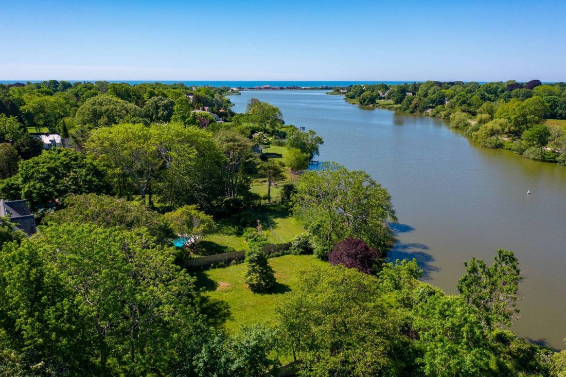 Land in Southampton, New York, United States 1 - 15498588