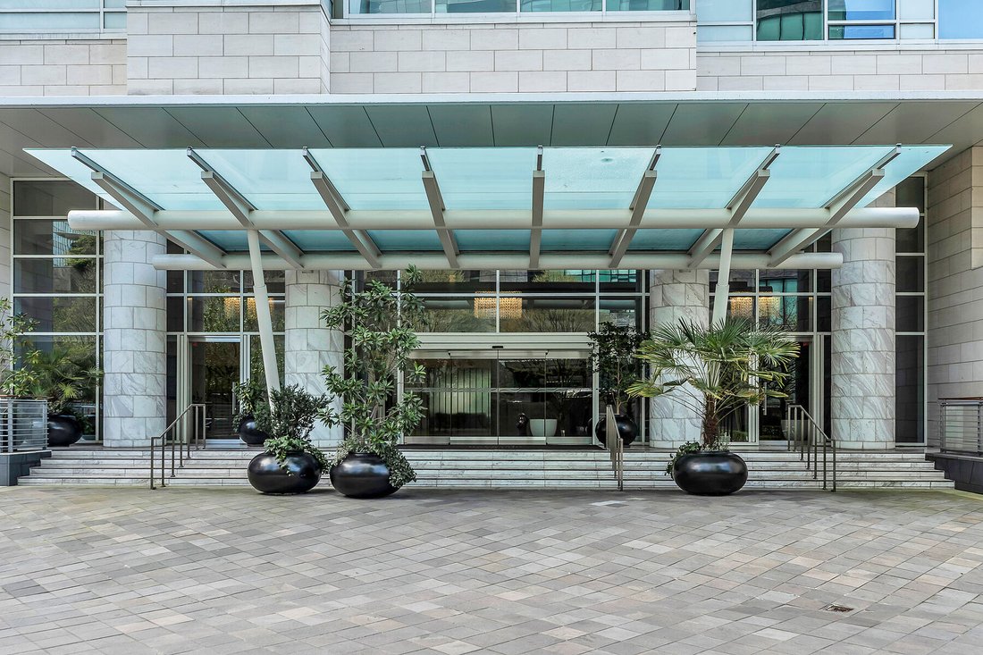 Condo in Vancouver, British Columbia, Canada 2 - 15499354