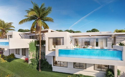 Villa in Benalmadena, Andalusia, Spain 1
