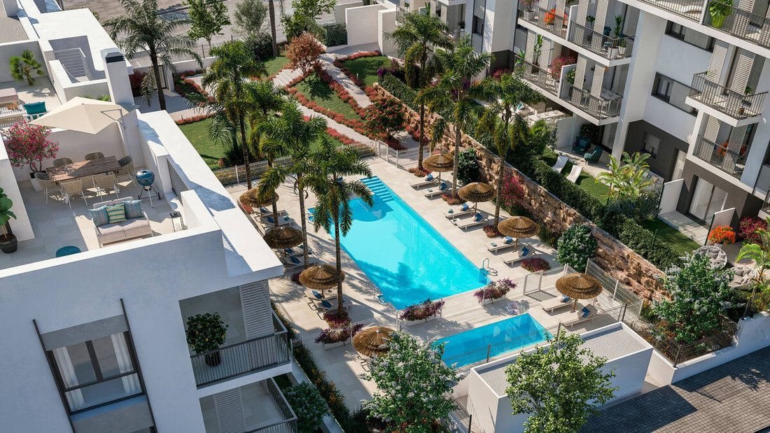 Penthouse in Estepona, Andalusia, Spain 3 - 13820468