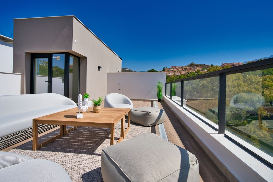 Penthouse in Puerto Banus, Marbella, Spain 4 - 13677657