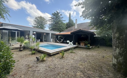 House in Le Lac-Bacalan, Bordeaux, France 1