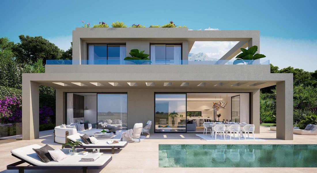 Villa in Benahavis, Andalusia, Spain 1 - 13756228