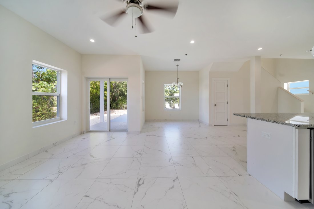 Condo in West Bay, West Bay, Cayman Islands 5 - 15496468