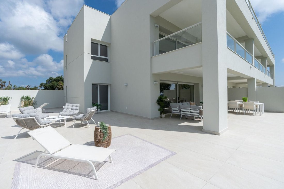Apartment in Sotogrande, San Roque, Andalusia 1 - 14594033