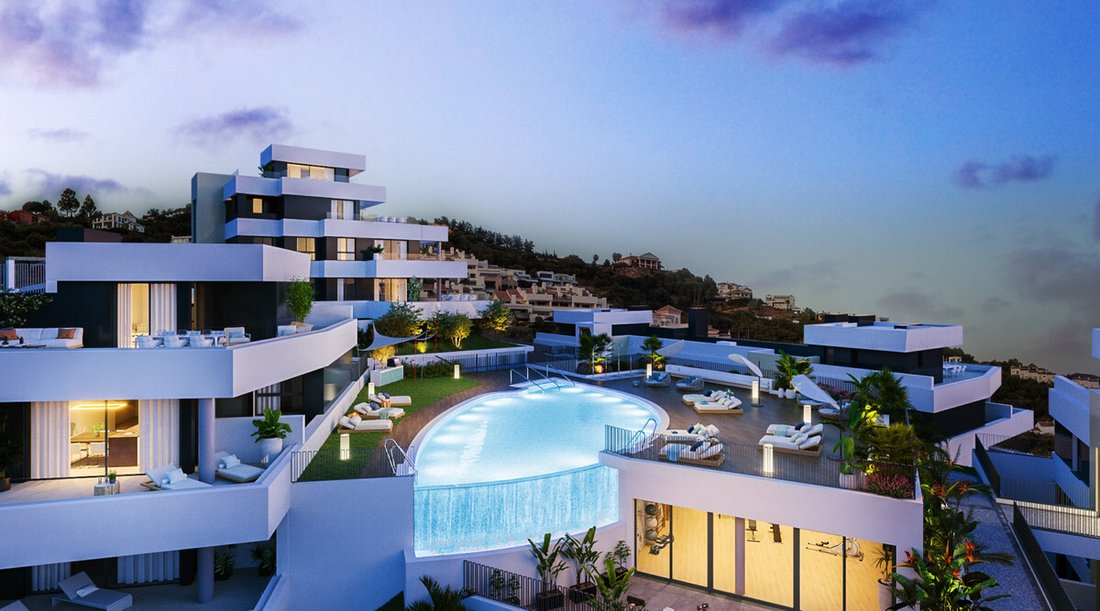 Apartment in Marbella, Andalusia, Spain 2 - 13756280