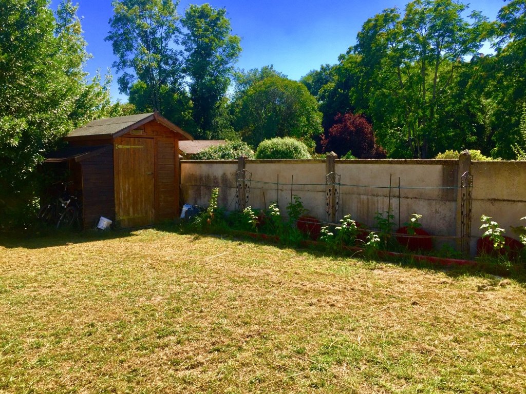 Land in Jean Moulin, Le Bouscat, France 1 - 15497443