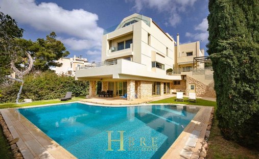 Villa in Saronida, Greece 1