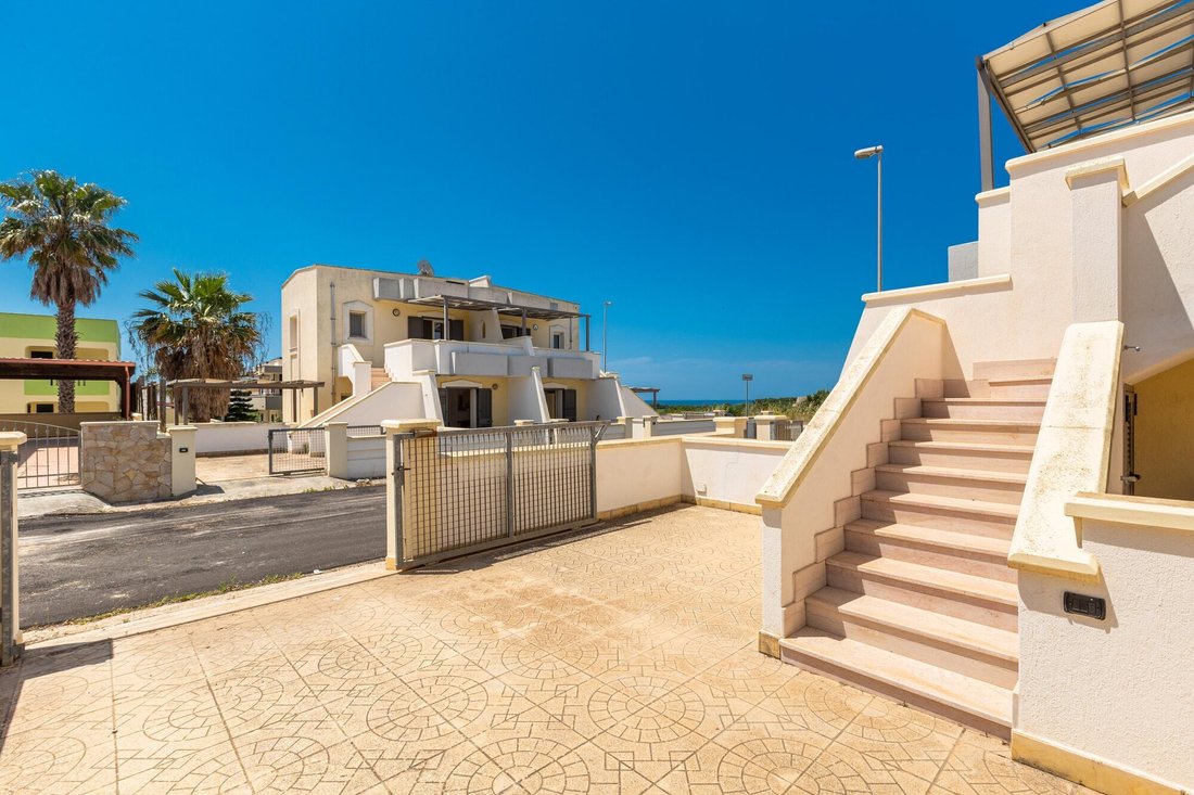 Apartamento en Salve, Apulia, Italia 2 - 15115502