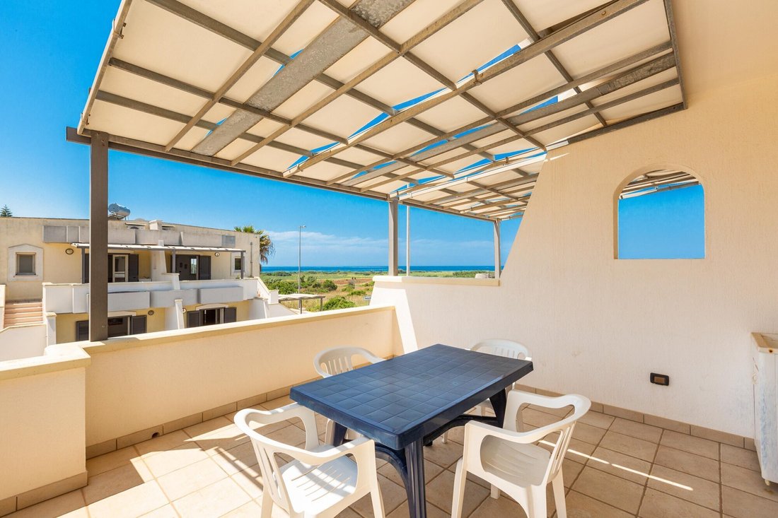 Apartamento en Salve, Apulia, Italia 3 - 15115502