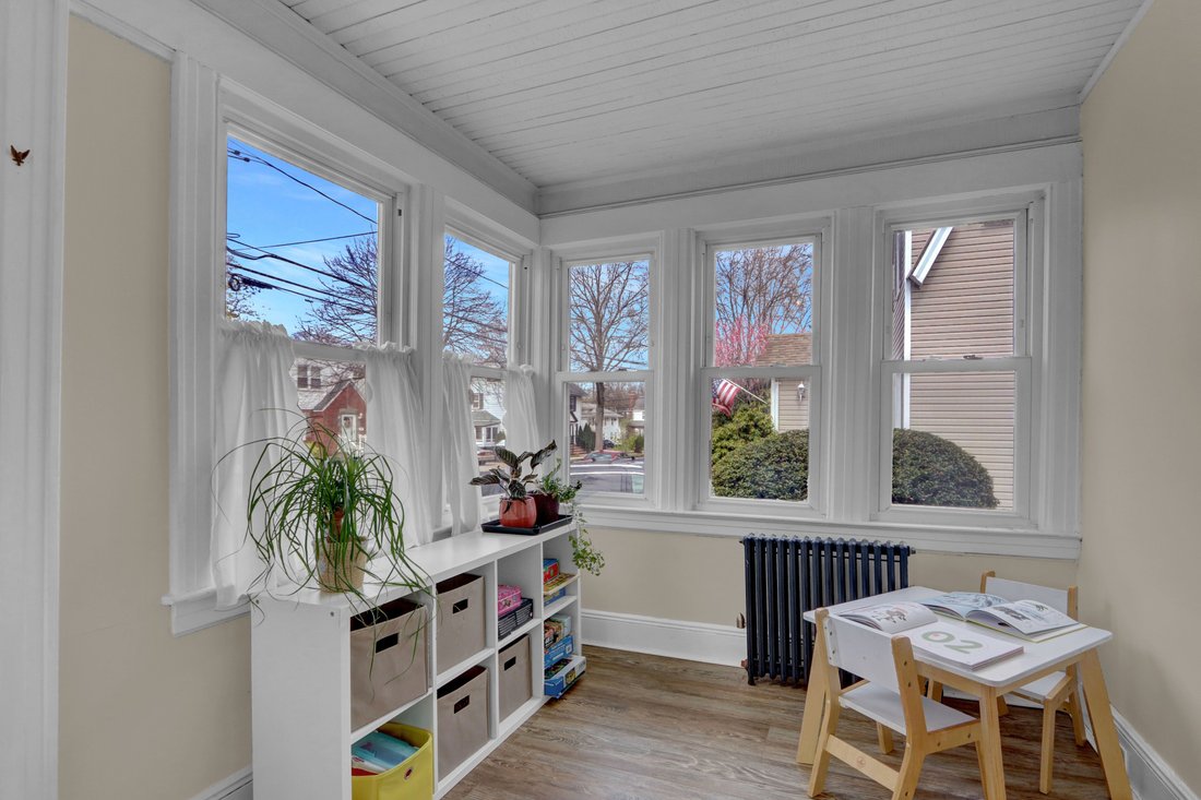House in North New Hyde Park, New York, United States 3 - 15501259