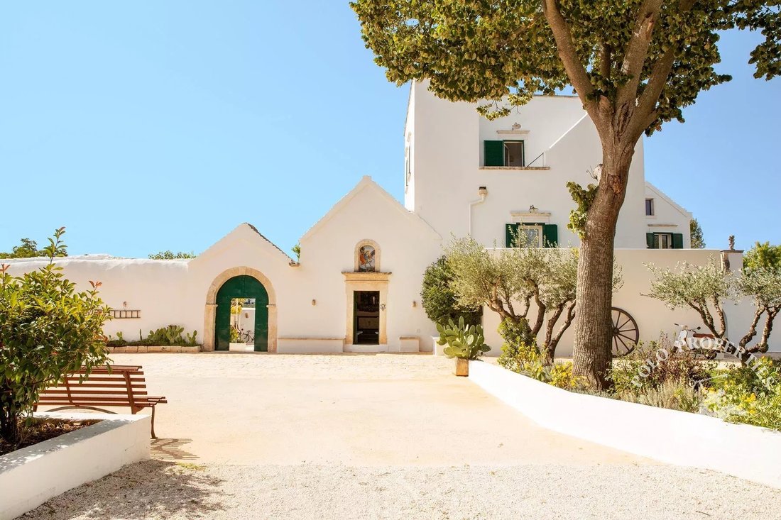 Casa en Martina Franca, Apulia, Italia 1 - 15504408