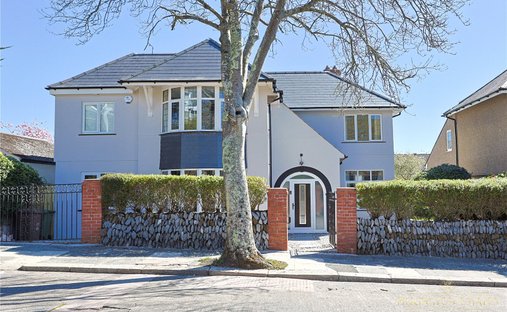 House in Plymouth, England 1