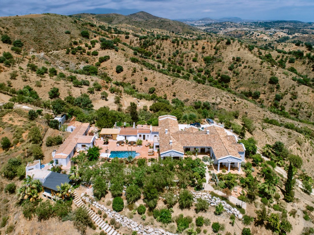 Country House in Marbella, Andalusia, Spain 1 - 15505503