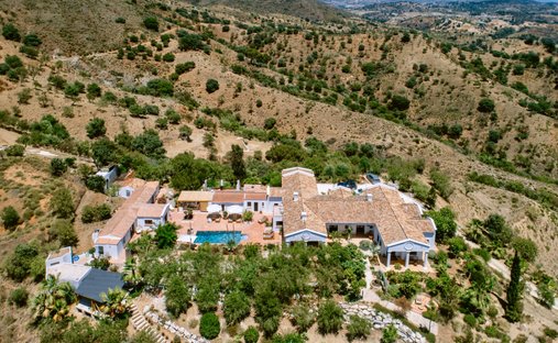 Country House in Marbella, Andalusia, Spain 1