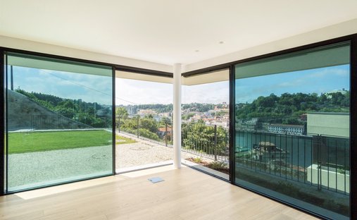 House in Santa Marinha e Sao Pedro da Afurada, Porto District, Portugal 1